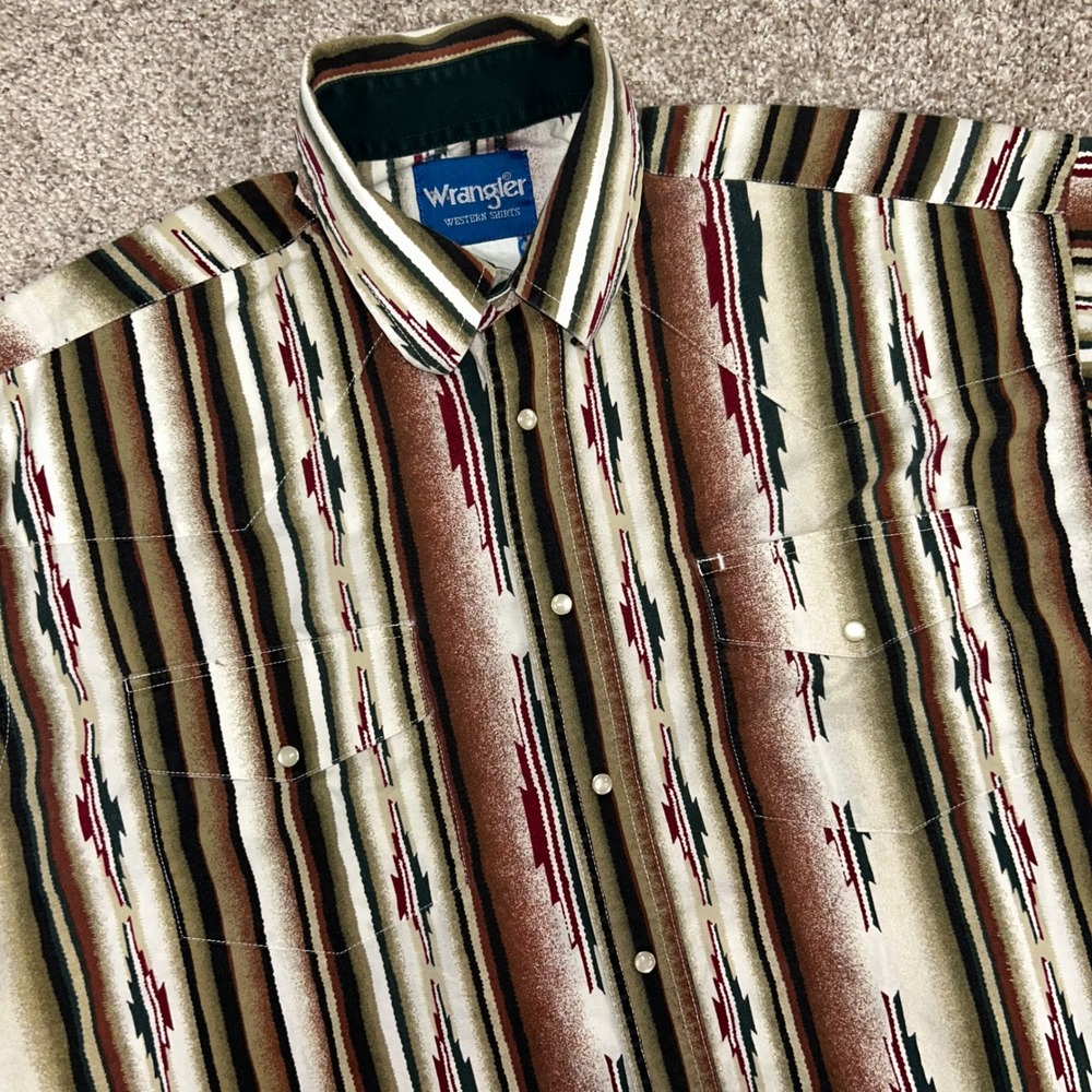 Vintage Wrangler Pearl Snap Short Sleeve Shirt Aztec Southwestern NO SIZE (XL)